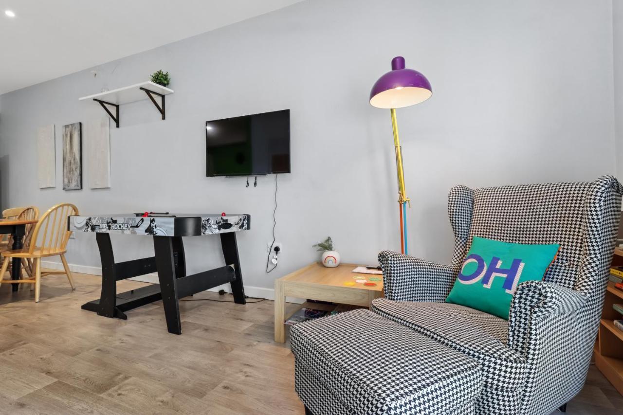 Modern House With Parking Buisness And Leisure Villa Brighton Eksteriør billede